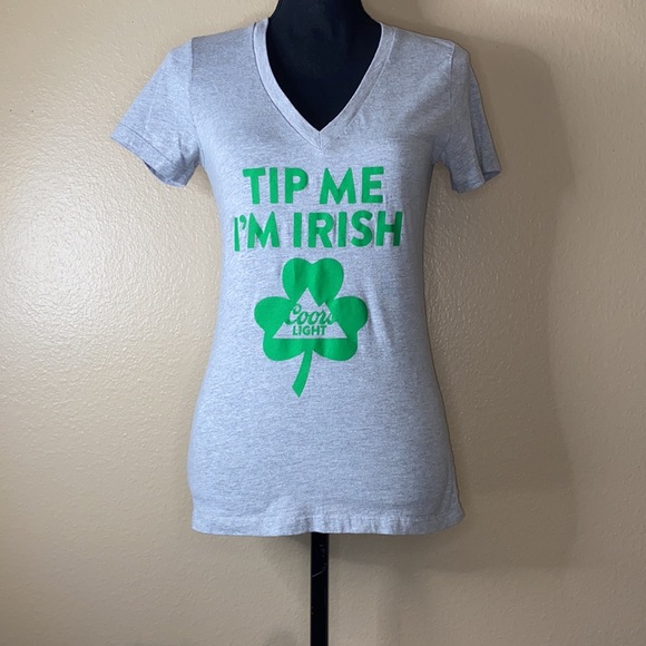 Tip Me I’m Irish Coors Light Shamrock Short Sleeve Tee - Picture 11 of 11